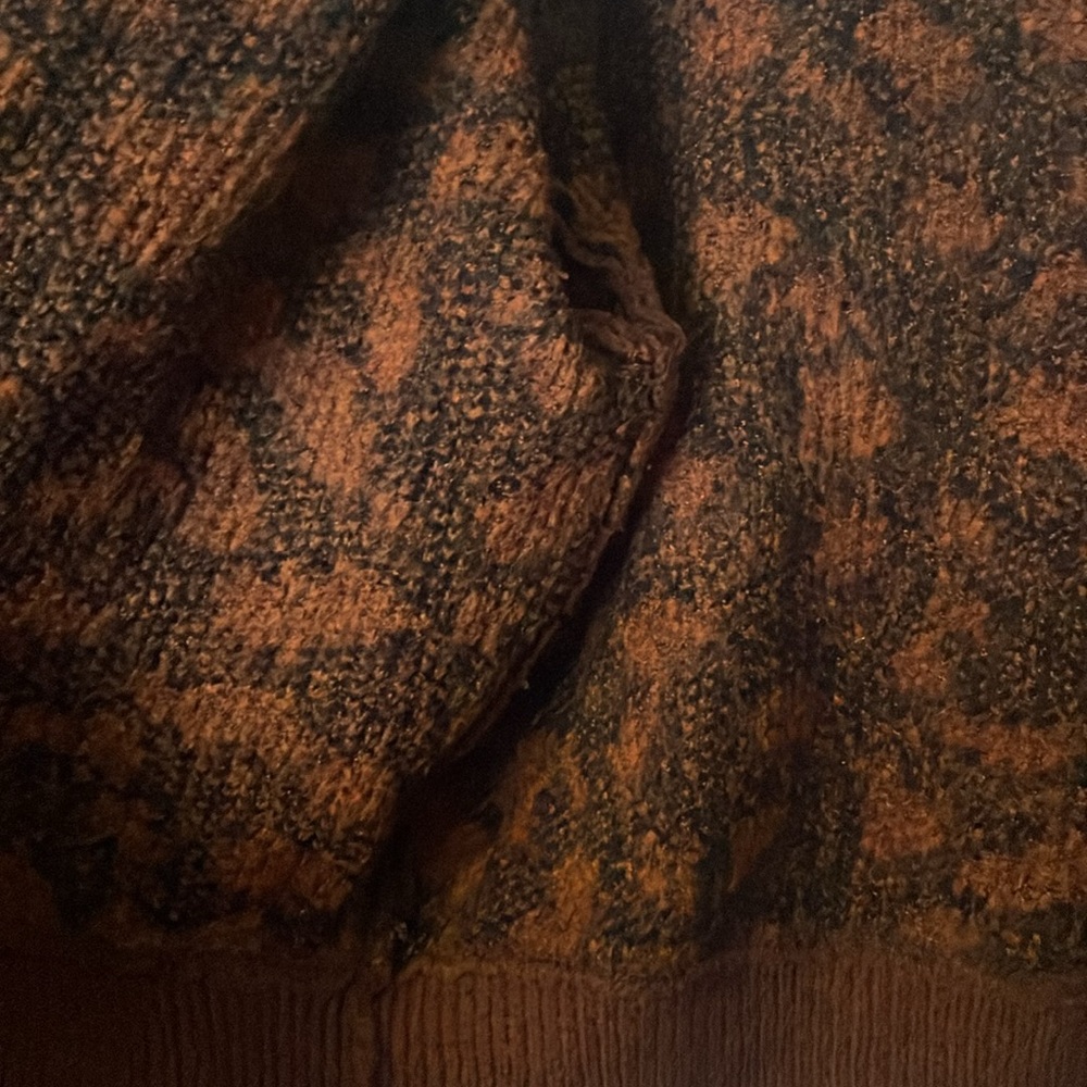 Cheetah Print Sweater Cardigan - Picture 5 of 6